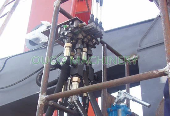 Stiff Boom Marine Crane Fixed Type Widely Used On Ship Deck